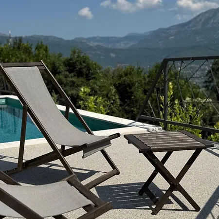 Bay View Village - Eleanore 1 * Mitrovici